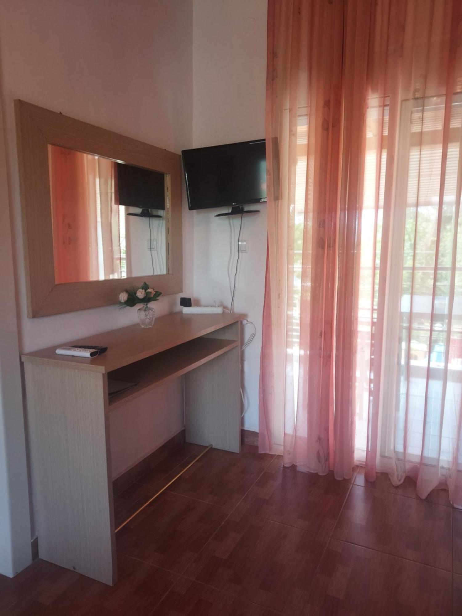 Fernando Hotel Ofrínio Kültér fotó