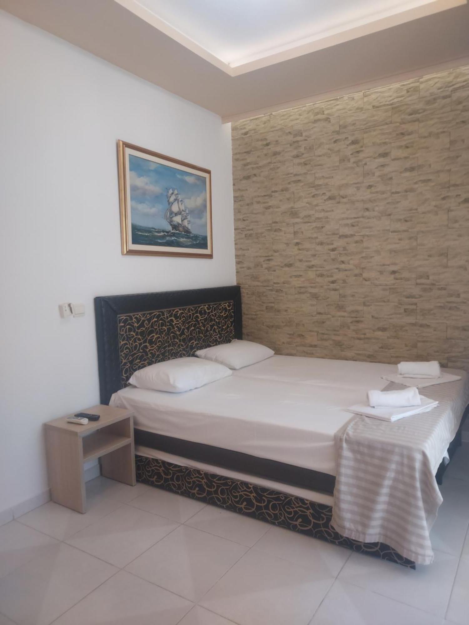 Fernando Hotel Ofrínio Kültér fotó
