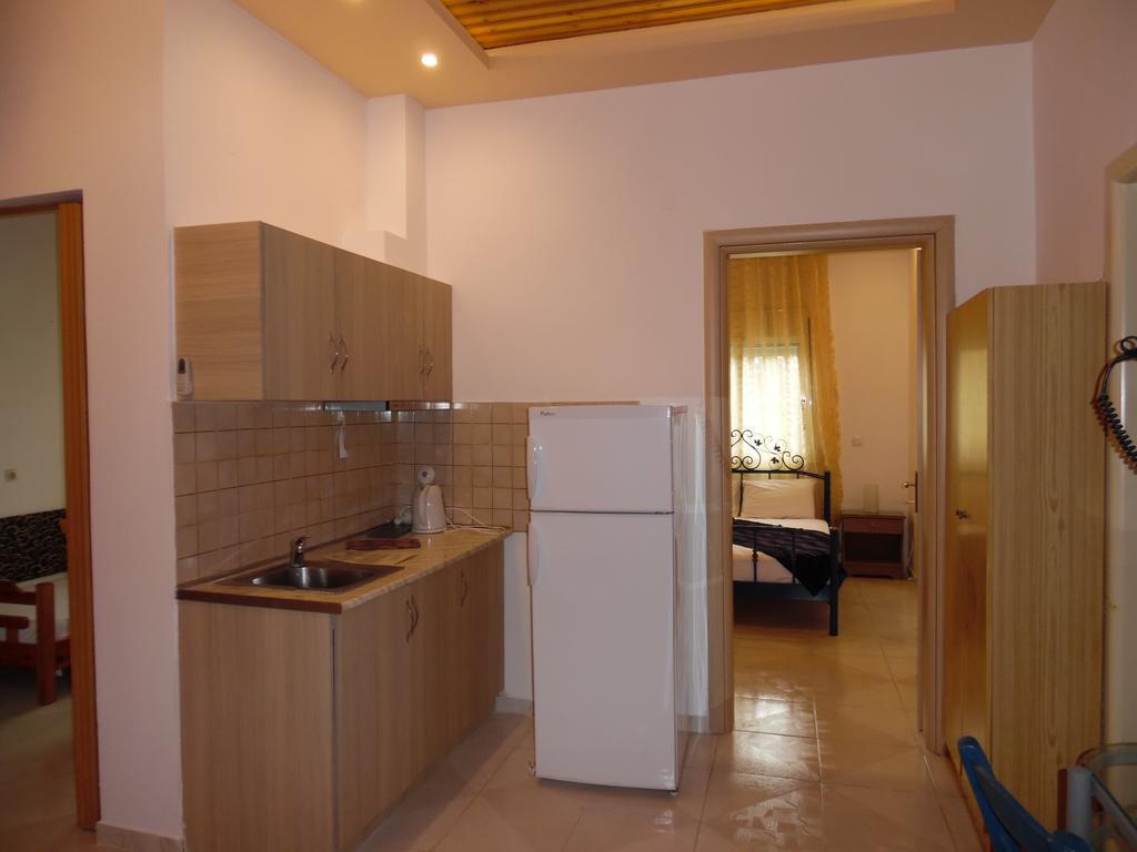 Fernando Hotel Ofrínio Kültér fotó