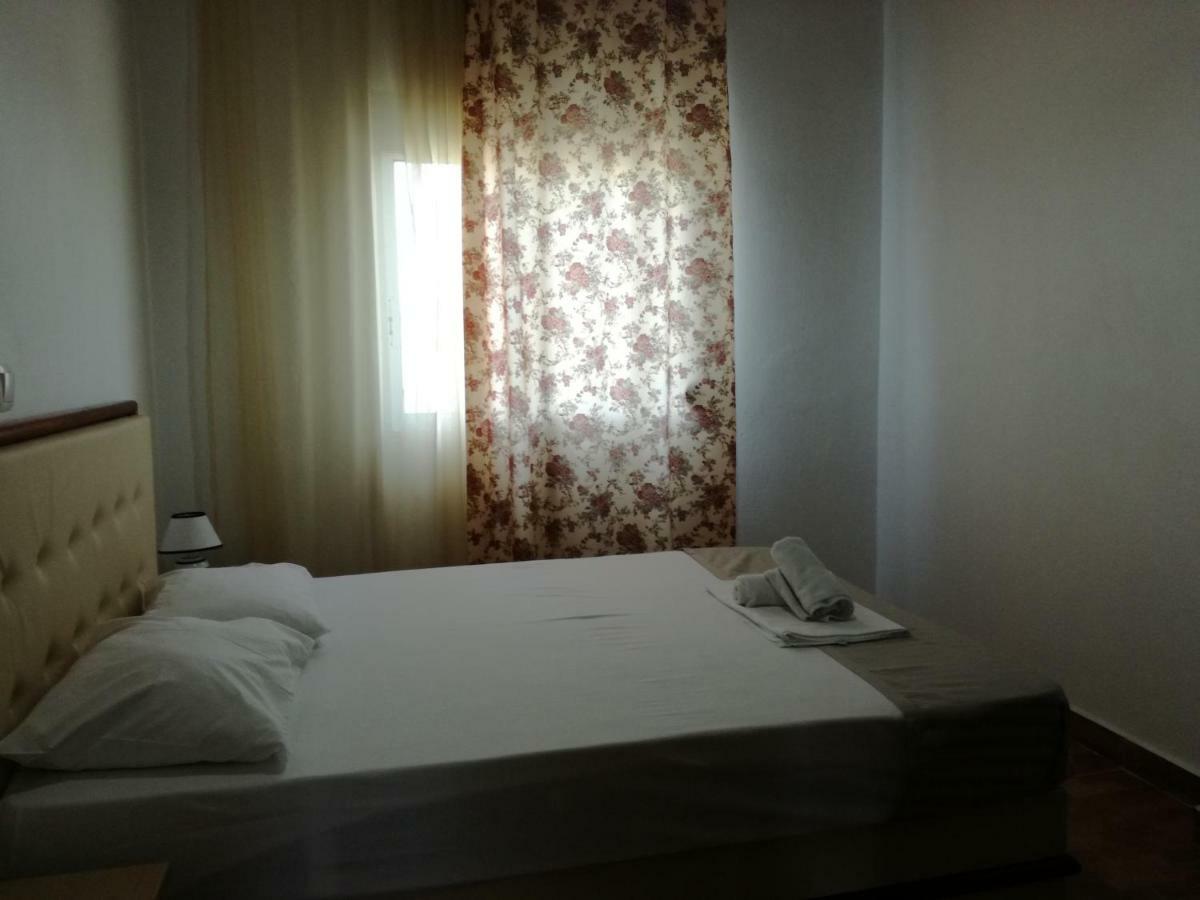 Fernando Hotel Ofrínio Kültér fotó