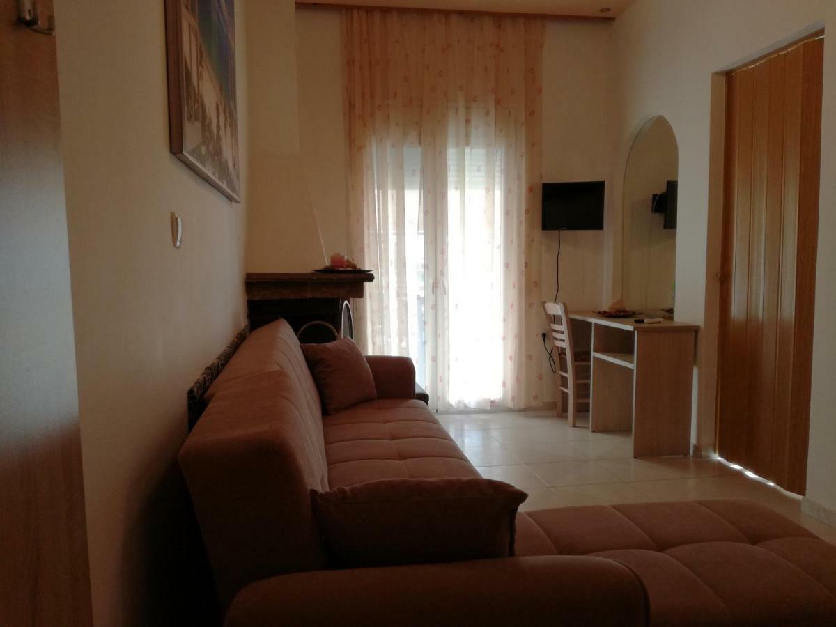 Fernando Hotel Ofrínio Kültér fotó